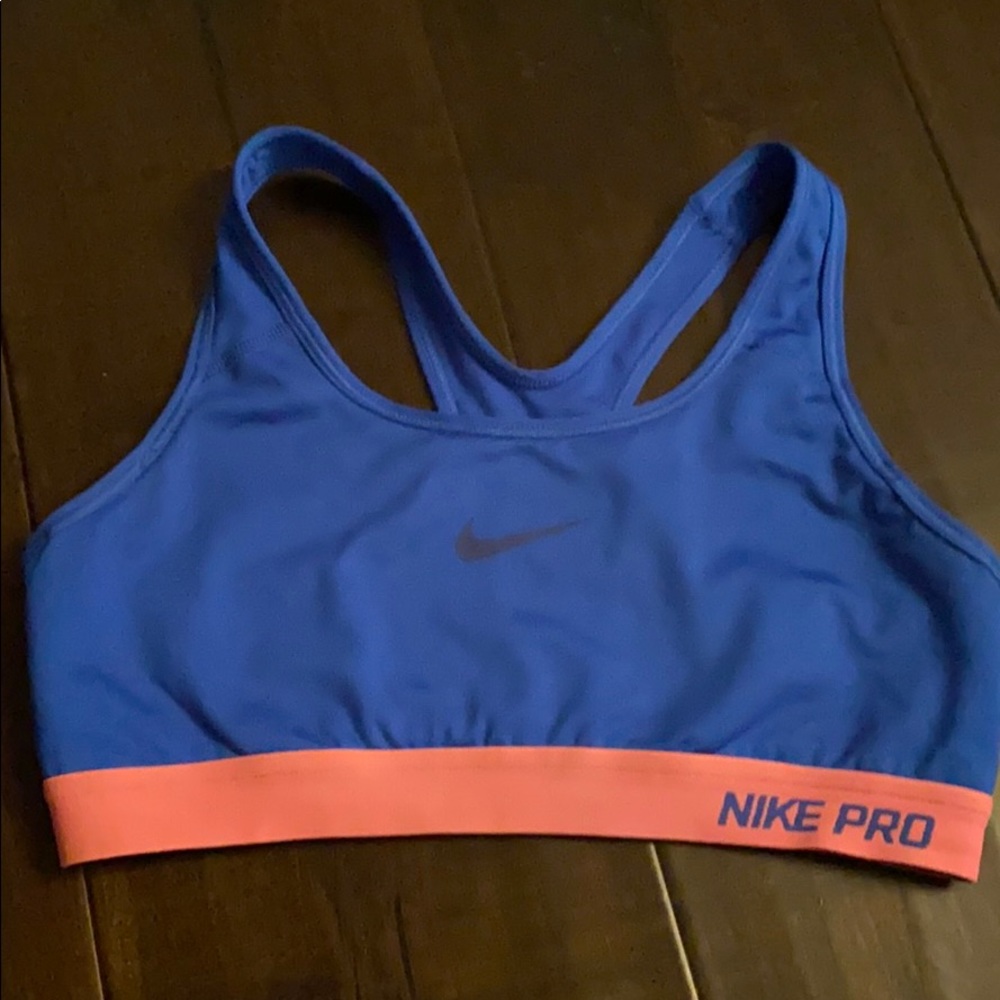 Nike sports bra